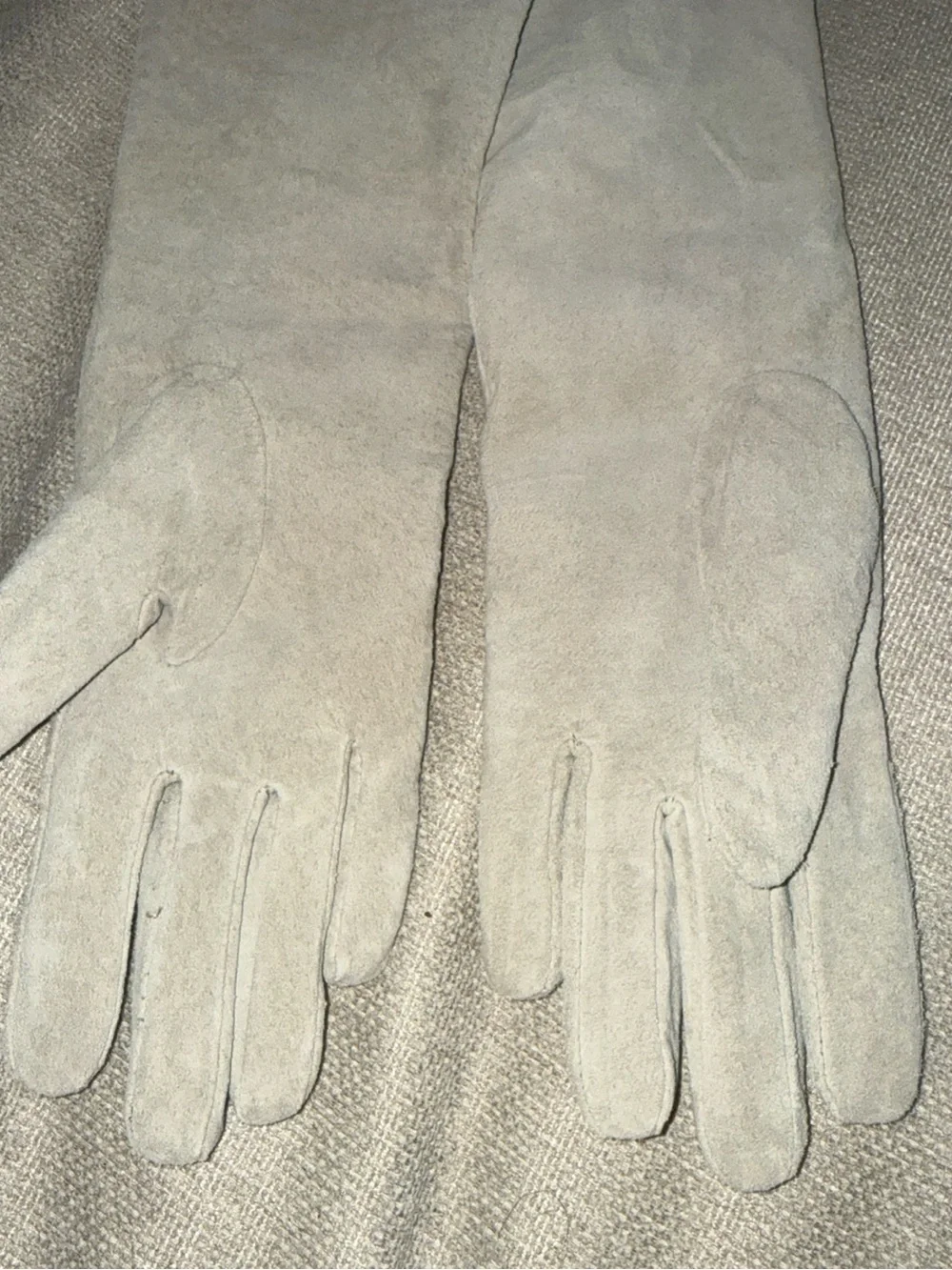 Vintage Style Long Cream Suede Leather Dress Opera Gloves SIZE M/L EUC.